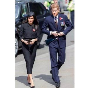 Burberry London Kensington Navy Men’s 37 Reg Wool Sport Coat Blazer Gold Buttons